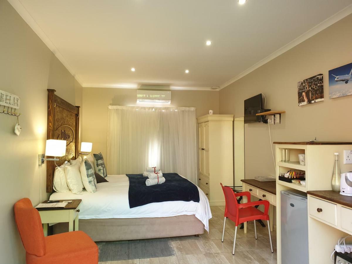 Dilisca Guesthouse Дърбанвил Екстериор снимка